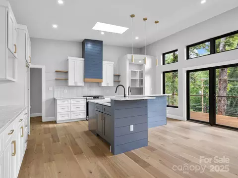 Kitchen - 109 Grady Ave, Tryon, NC 28782 photo 2 of 6