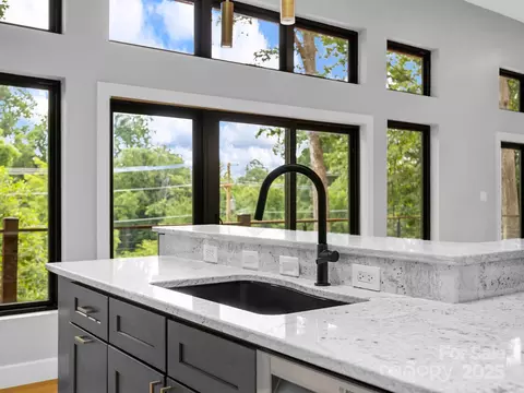 Kitchen - 109 Grady Ave, Tryon, NC 28782 photo 4 of 6