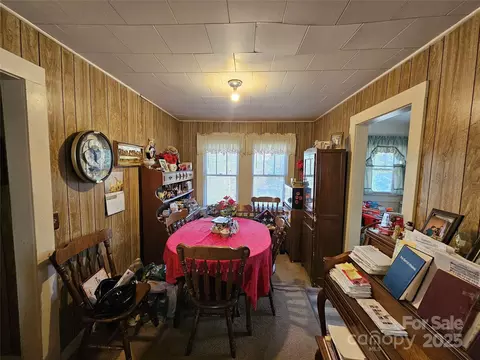 Dining - 85 Pine St, Tryon, NC 28782 photo 1 of 1