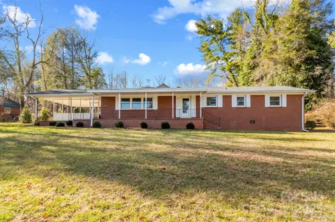 252 Kenilworth Rd, Asheville, NC 28803
