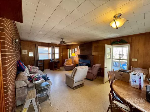 Living - 4073 Lee Cline Rd, Conover, NC 28613 photo 1 of 6