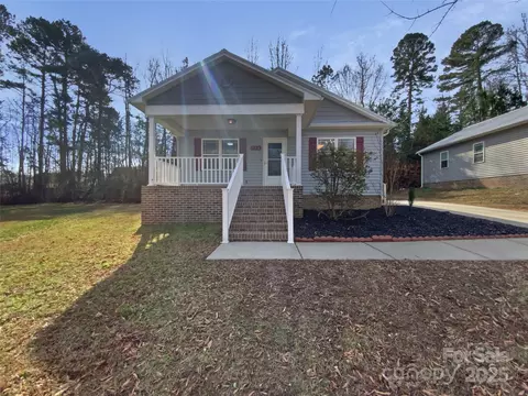 134 Burke Cir, Mooresville, NC 28115
