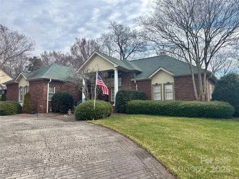 1217 12th Fairway Nw Dr NW, Concord, NC 28027