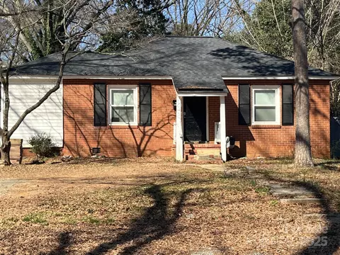 2518 Lumina Ave, Charlotte, NC 28208