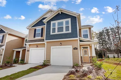 2350 Hedgecliff Rd, Kannapolis, NC 28083
