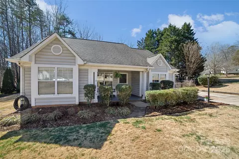 7200 Morning Dew Ct, Denver, NC 28037