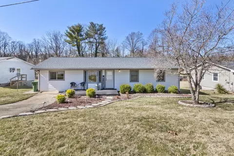 209 Caribou Rd, Asheville, NC 28803