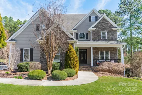 165 Blue Ridge Trl, Mooresville, NC 28117