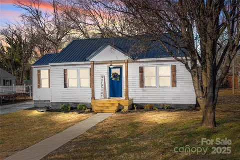312 Motz Ave, Lincolnton, NC 28092