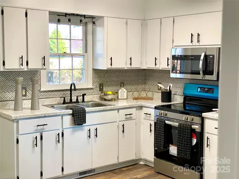 802 Marshall St, Cheraw, SC 29520 photo 5