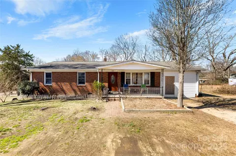 5923 Charleston Ave, Kannapolis, NC 28081