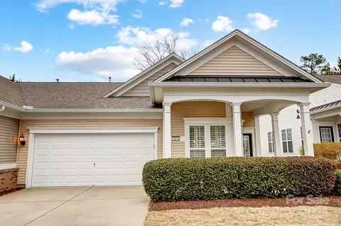 2036 Hudson Ln, Fort Mill, SC 29707 photo 2