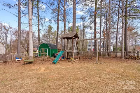 401 Silver Maple Ct, Fletcher, NC 28732 photo 28
