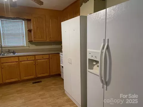 3523 Flat Creek Rd, Lancaster, SC 29720 photo 3