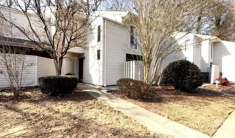 7812 Hummingbird Ln, Charlotte, NC 28212