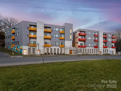 68 Craven Unit 202 St UNIT 202, Asheville, NC 28806