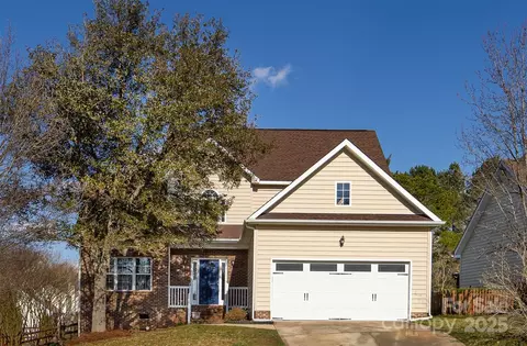 316 Braxton Dr, Indian Trail, NC 28079