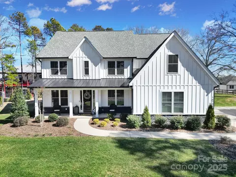 16709 Mckee Rd, Charlotte, NC 28278