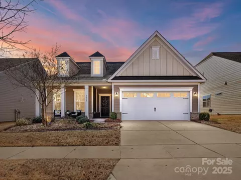 5048 Redwood Grove Trl, Lancaster, SC 29720