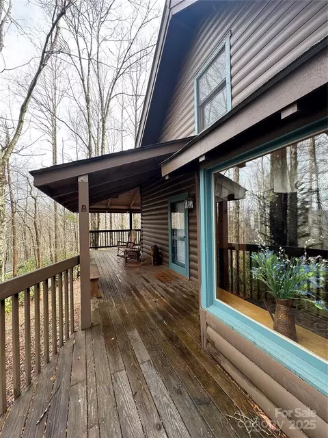 285 Fox Cove S Rd S, Boone, NC 28607 photo 3