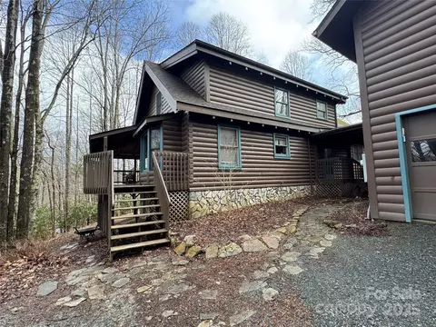 285 Fox Cove S Rd S, Boone, NC 28607