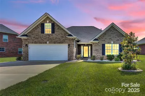 5417 Sustar Dr, Monroe, NC 28110