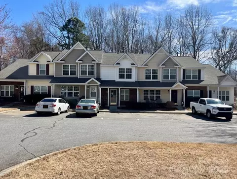 140 Marakery C Rd #C, Mooresville, NC 28115