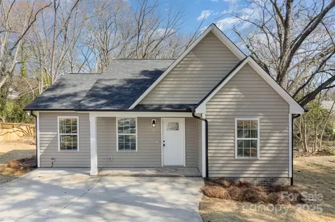 290 Houston Ne St NE, Concord, NC 28025