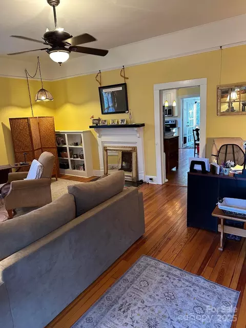 Living - 400 Martin Luther King Jr Ave, Kannapolis, NC 28083 photo 1 of 1