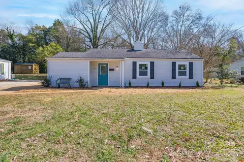 910 Mcdow Dr, Rock Hill, SC 29732