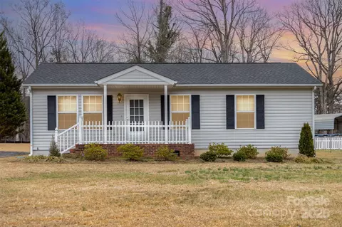 11918 Crabapple Ln, Huntersville, NC 28078