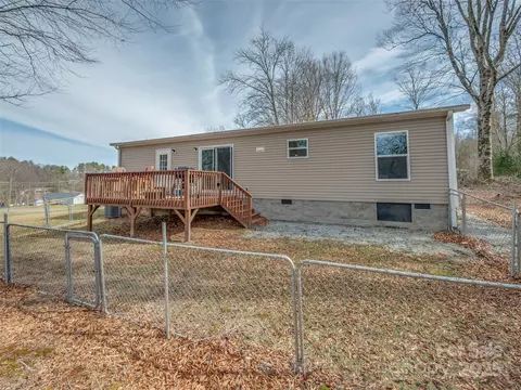 Exterior - 105 Eade Rd, Etowah, NC 28729 photo 3 of 3