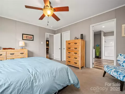 Bedroom - 105 Eade Rd, Etowah, NC 28729 photo 2 of 4
