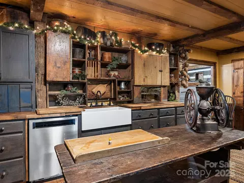 Kitchen - 1933 John Shehan Rd, Mill Spring, NC 28756 photo 3 of 6