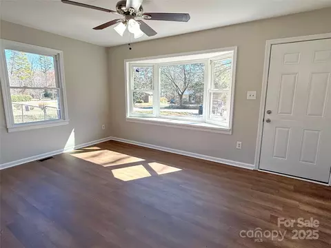 3460 Hickory Pl, Salisbury, NC 28144 photo 2
