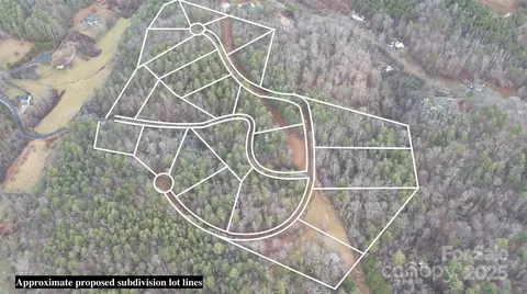 99999 Ivywood Rd, Weaverville, NC 28787