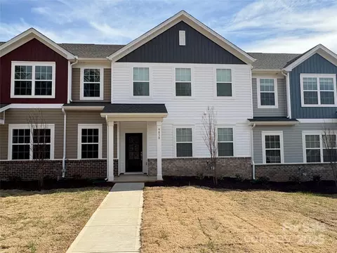 9838 Old Garden Cir, Gastonia, NC 28056