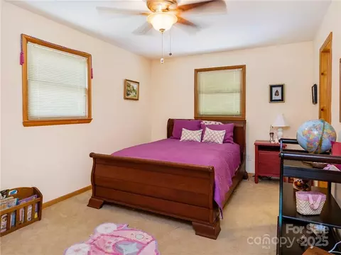 Bedroom - 167 Bold Springs Rd, Sylva, NC 28779 photo 2 of 3