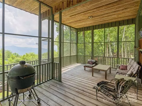 Exterior - 167 Bold Springs Rd, Sylva, NC 28779 photo 5 of 12