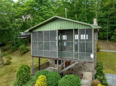 Exterior - 167 Bold Springs Rd, Sylva, NC 28779 photo 3 of 12