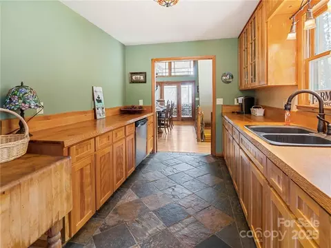 Kitchen - 167 Bold Springs Rd, Sylva, NC 28779 photo 3 of 3