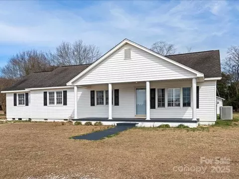 1727 Hwy 9 W Hwy W, Bennettsville, SC 29512