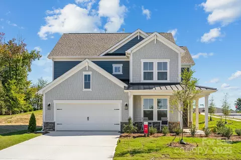 4004 Caymen Bay Ct, Tega Cay, SC 29708