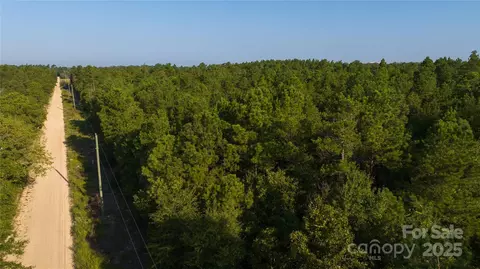 1076 Charlie Johnson Rd, Kershaw, SC 29067