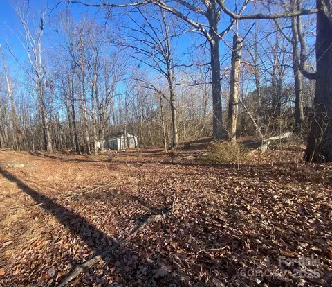 000 7th Se Ave SE, Hickory, NC 98602