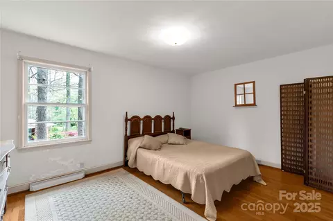 Bedroom - 906 Forest Dr, Lancaster, SC 29720 photo 4 of 7