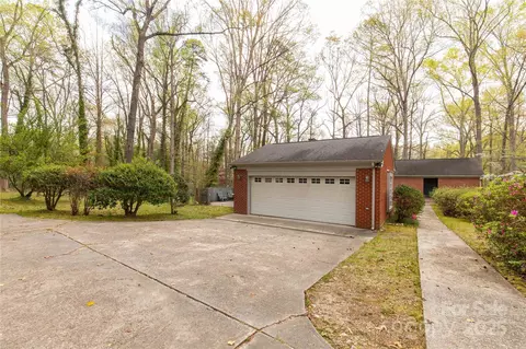 Exterior - 906 Forest Dr, Lancaster, SC 29720 photo 3 of 8