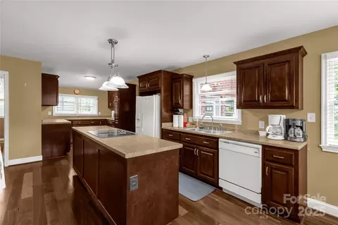Kitchen - 906 Forest Dr, Lancaster, SC 29720 photo 3 of 3