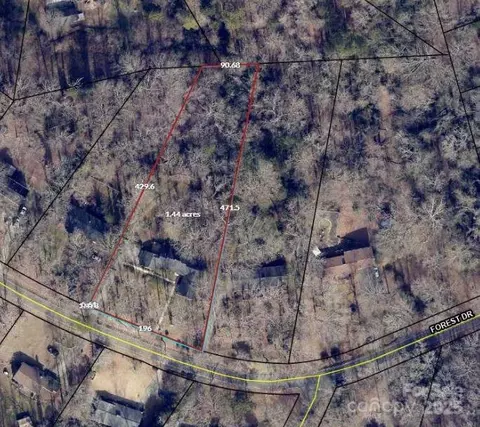 Other - 906 Forest Dr, Lancaster, SC 29720 photo 3 of 11