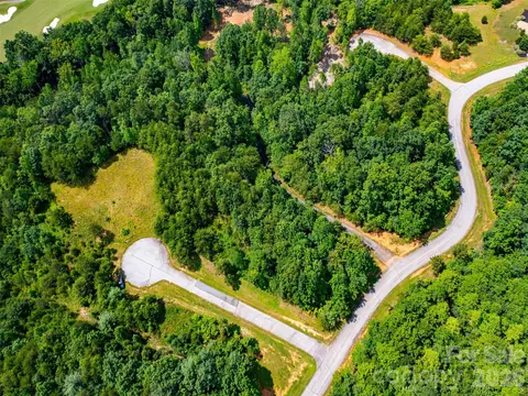 View/Area - 142 Elkton Ct, Mill Spring, NC 28756 photo 4 of 6